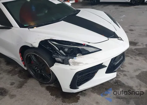 2021 Chevrolet Corvette Stingray Rwd 1Lt from USA, damaged, VIN 1G1YA2D45M5102209